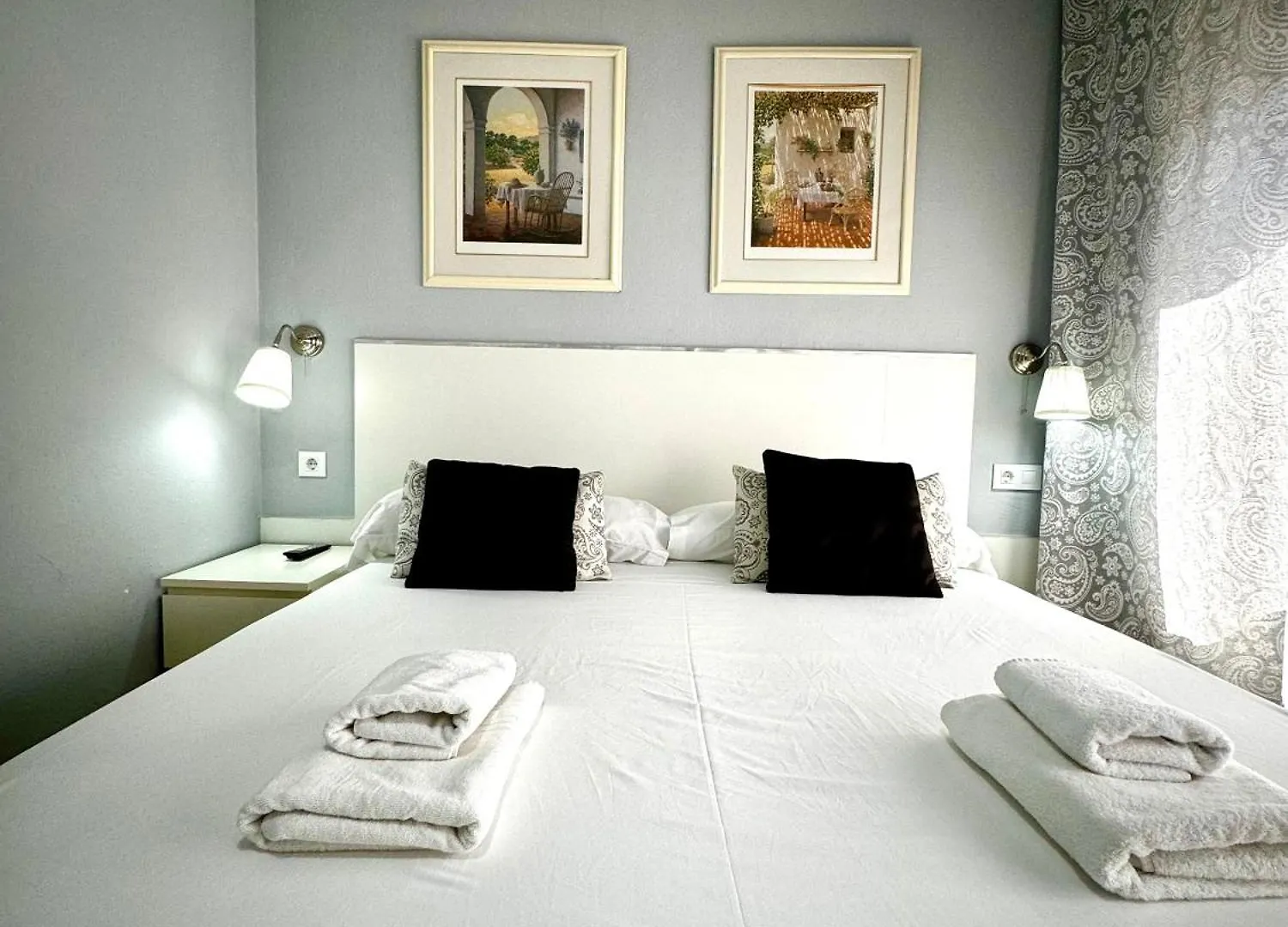 Rentalsevilla Resitur I Apartment Seville